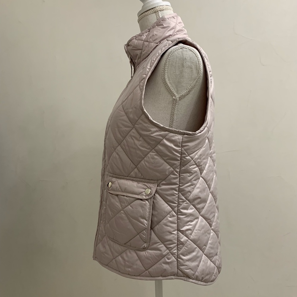 NWT Vest - Picture 4 of 6